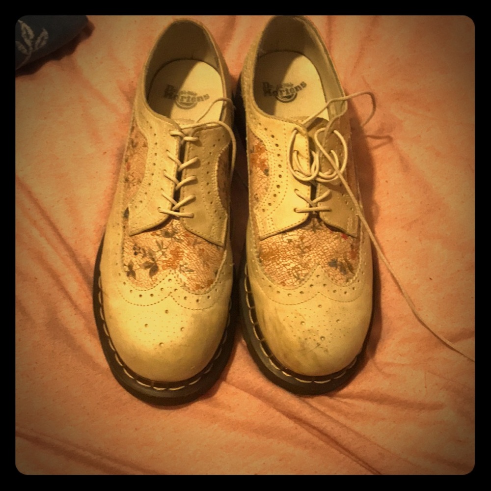 Floral oxford dr martens